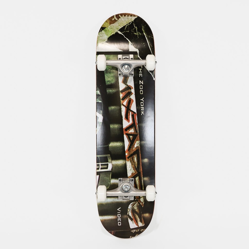 Zoo York Skateboards – 8.0″ Mix Tape Complete Skateboard