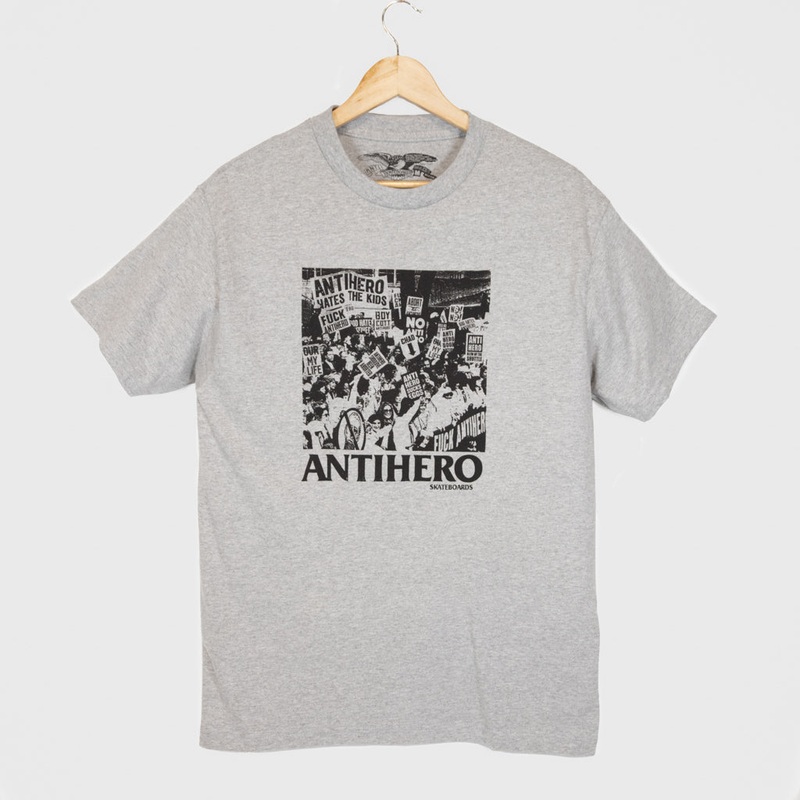 Anti Hero Skateboards – Antihero Sucks T-Shirt – Heather Grey / Black Small