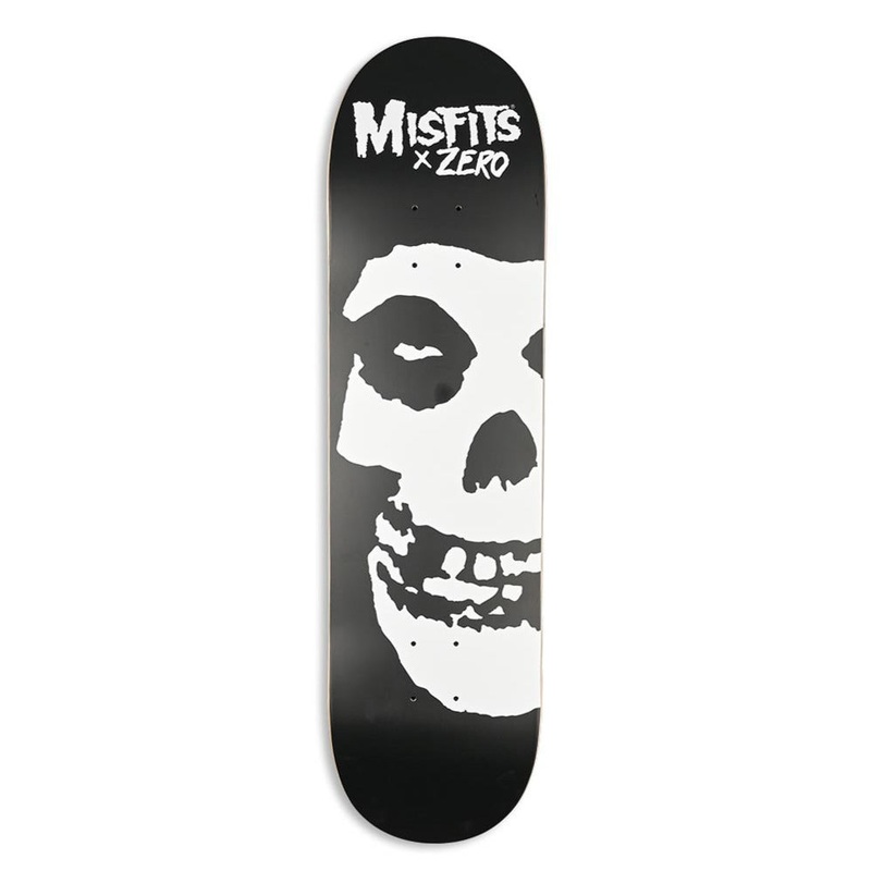 ZERO DECK MISFITS FIEND SKULL GLOW IN THE DARK (8.25″) 8.25″