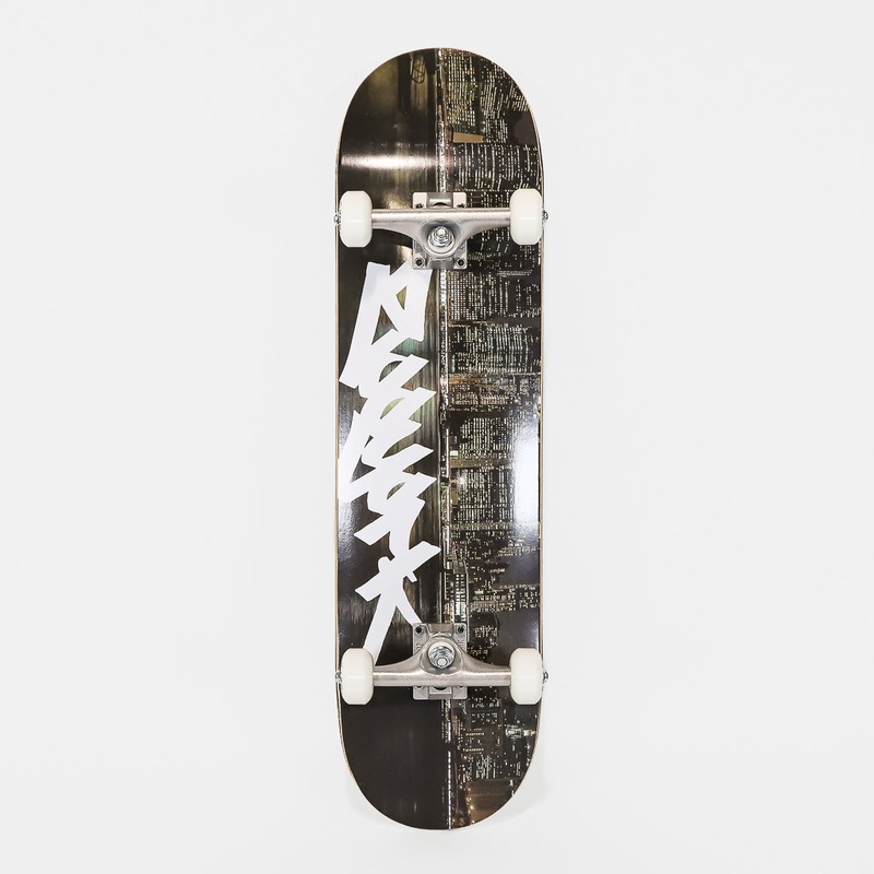 Zoo York Skateboards – 8.0″ Night Complete Skateboard