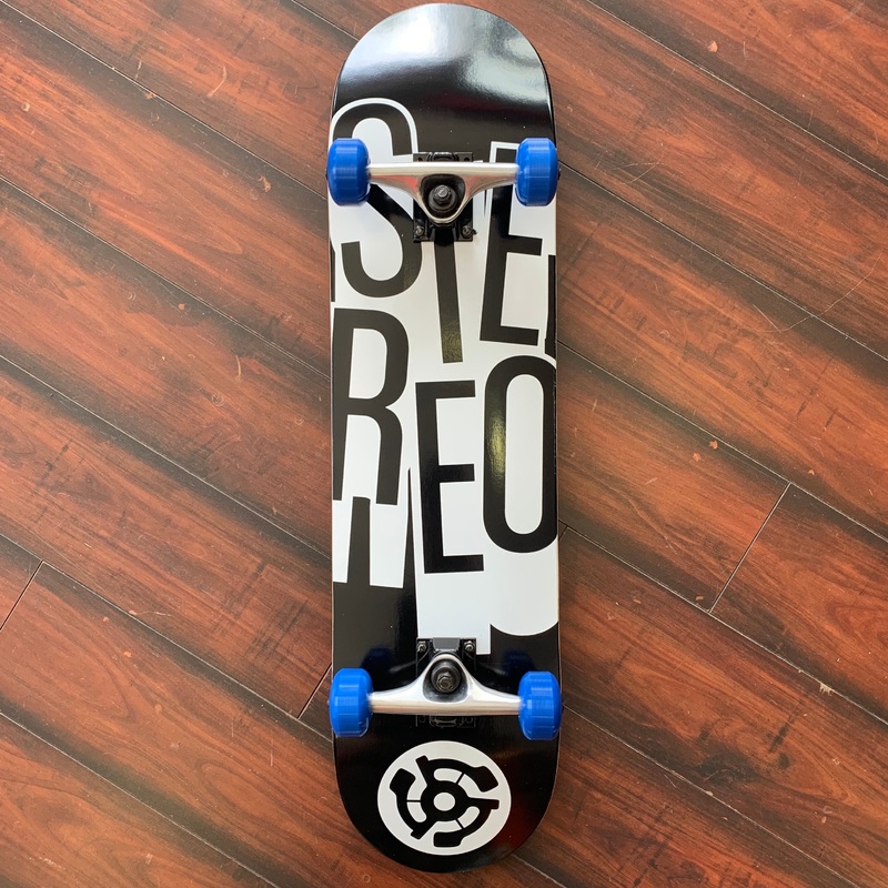 STEREO COMPLETE BLACK STACKED (8″) 8″