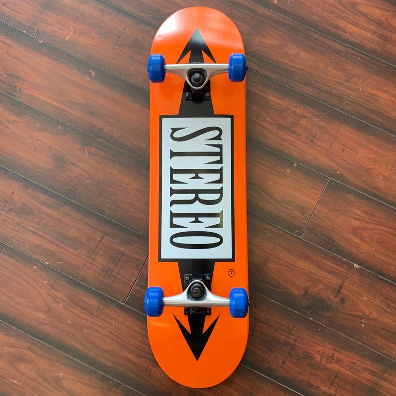 STEREO ORANGE/BLUE COMPLETE (7.75″) 7.75″
